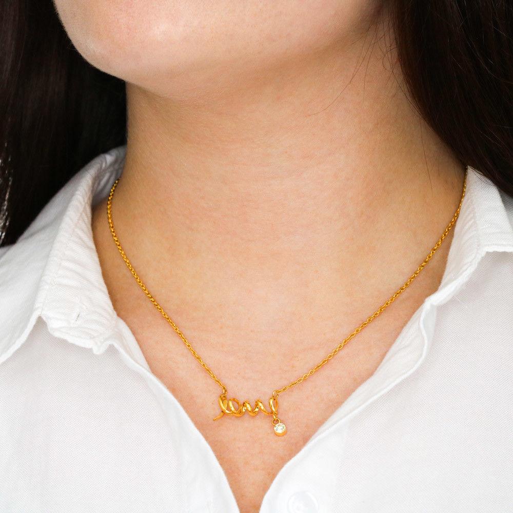 "To My Mom Your Love Will Never Fade" Message Card Necklace Gift